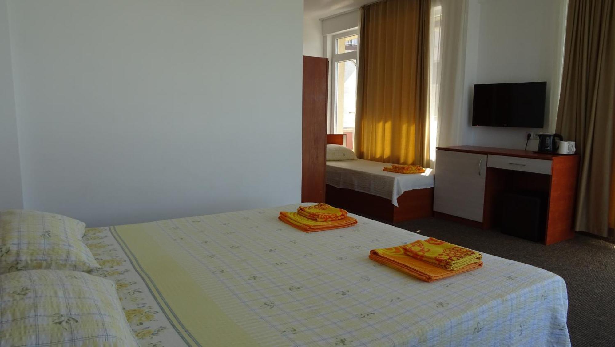 Dobrevi Guest House Primorsko Eksteriør billede